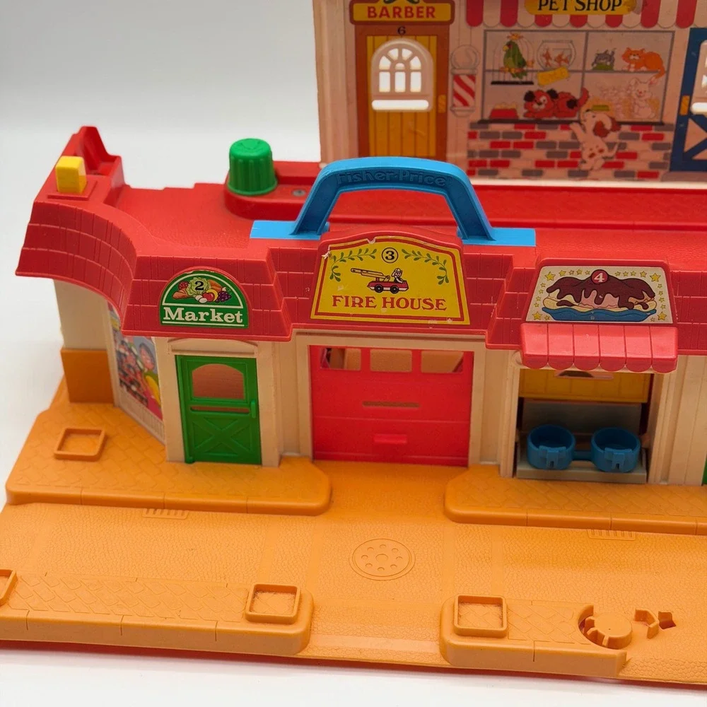 Vintage‎ 1986 Fisher-Price Main Street Playset 2500 Town Fire House Market Toy